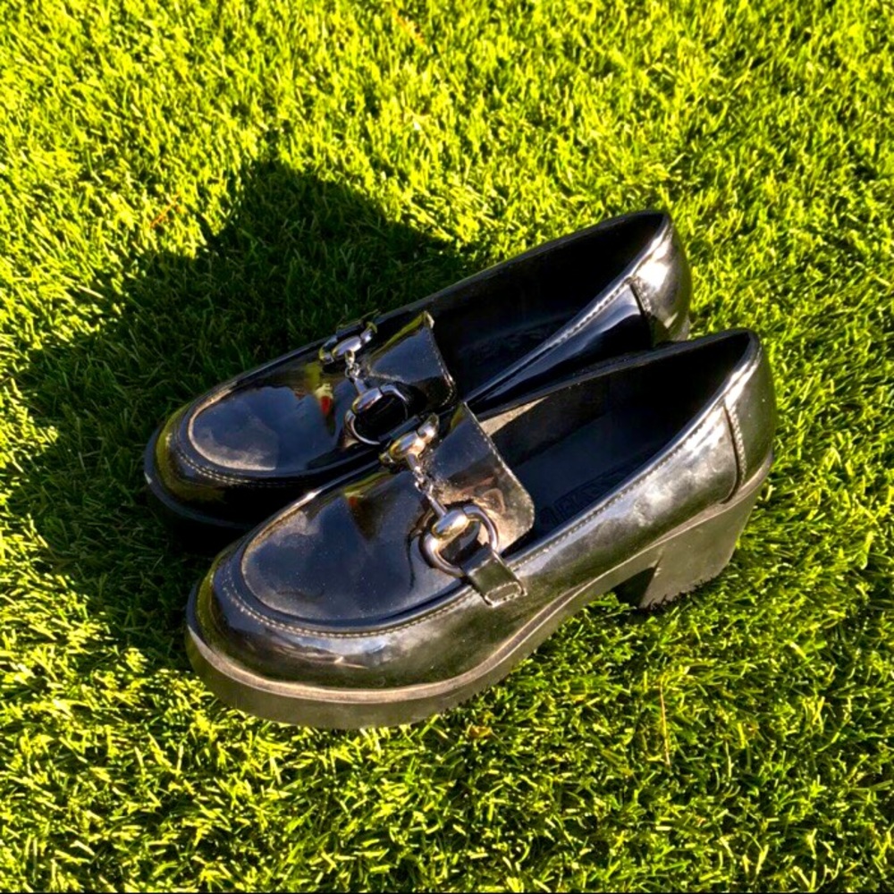 Black patent leather platform oxford loafer mules